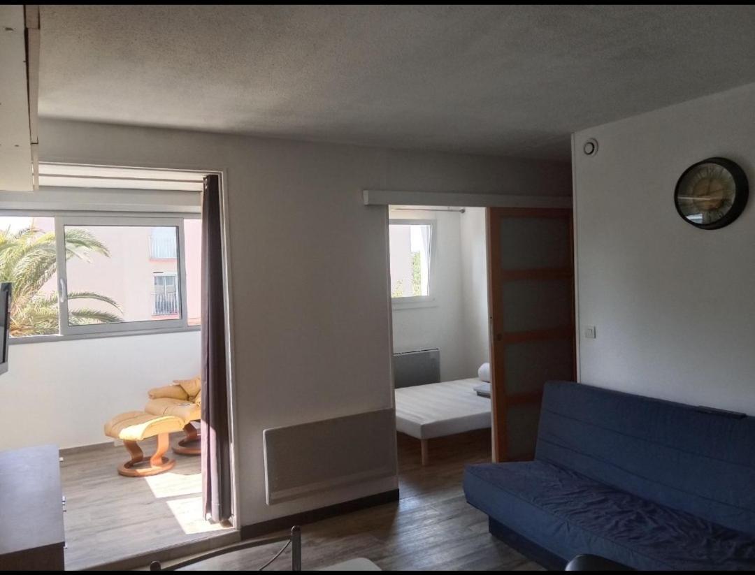 Frejus-Plage Et Centre-Ville, 28 M2, Accueil 4 Personnes, Francais, English Spoken Exteriér fotografie